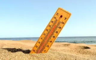 La météo en Algérie ce jeudi 31 juillet : vigilance face à la canicule et aux vagues dangereuses