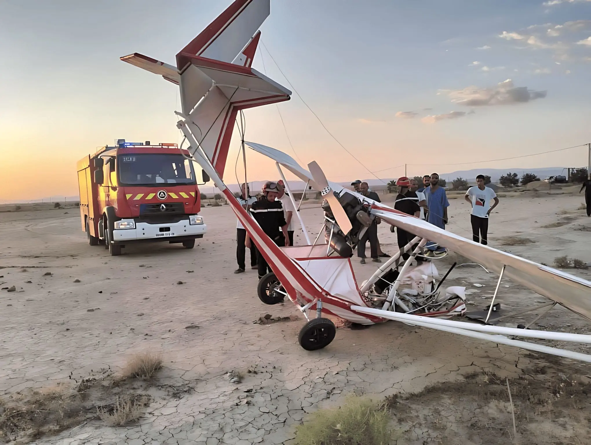 Accident aérien mortel à M&rsquo;sila : un ingénieur périt en testant son avion artisanal [vidéo]