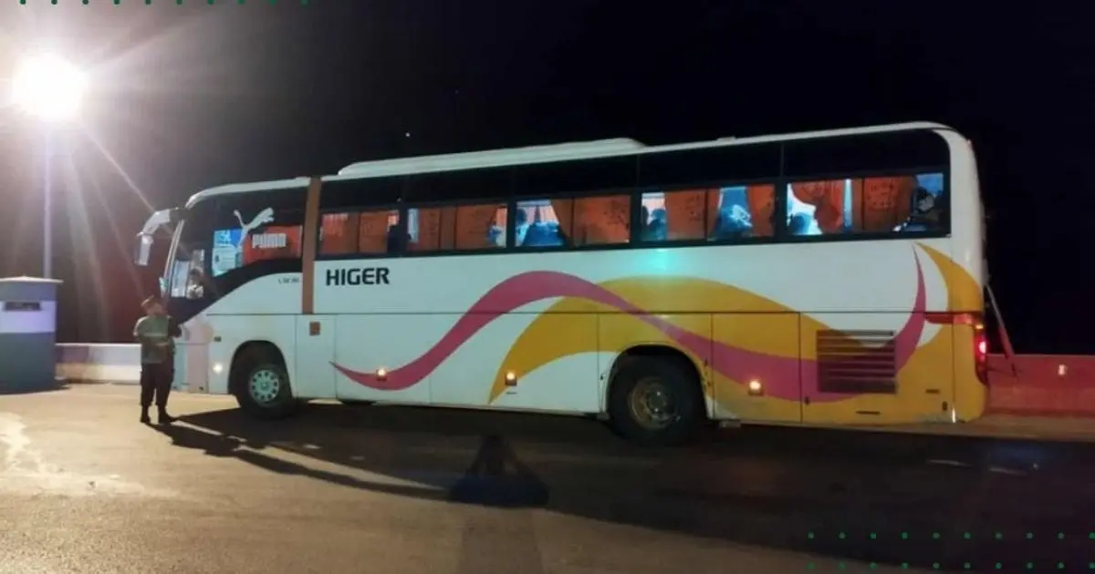 Un passager signale un chauffeur de bus via « Messenger » : la Gendarmerie intervient