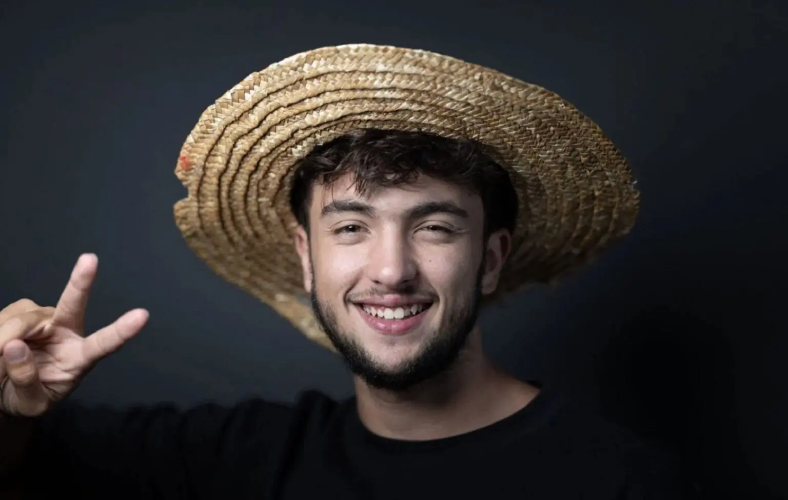 De l’Everest à l’Atlantique : Inoxtag défie la mer en bateau sans moteur, va-t-il réussir ?