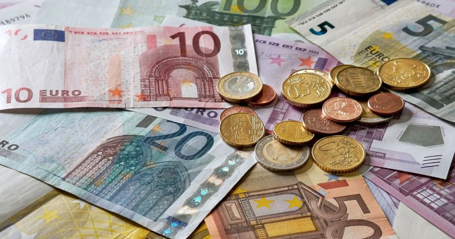 L&rsquo;euro poursuit son ascension sur le marché noir : voici les nouveaux taux de change ce 3 juillet !