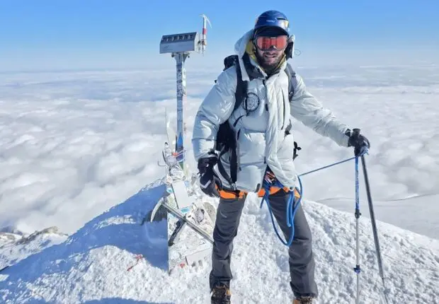 Il gravit le plus haut sommet d’Europe en solo : l’Algérien Sofiane Lesage dompte le Mont Elbrouz