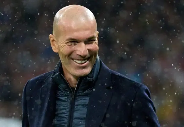 Quand Zinedine Zidane aide en silence : l’Algérien soutient son pays grâce aux dons
