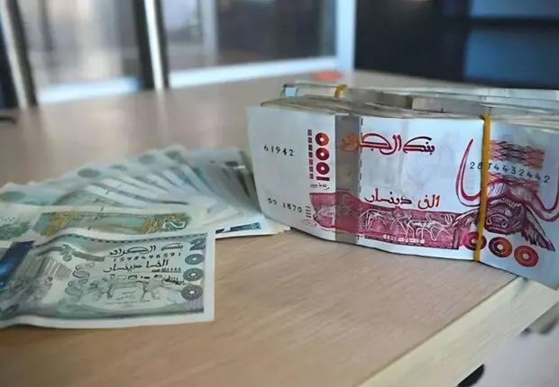 Blanchiment d’argent : ce simple geste peut désormais coûter jusqu’à 2 milliards d’amende