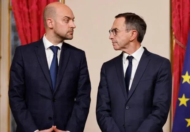 Ça brûle entre Barrot et Retailleau à cause de Sansal