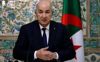 Tebboune rend hommage aux sacrifices des chouhada et appelle à préserver l’héritage de Novembre