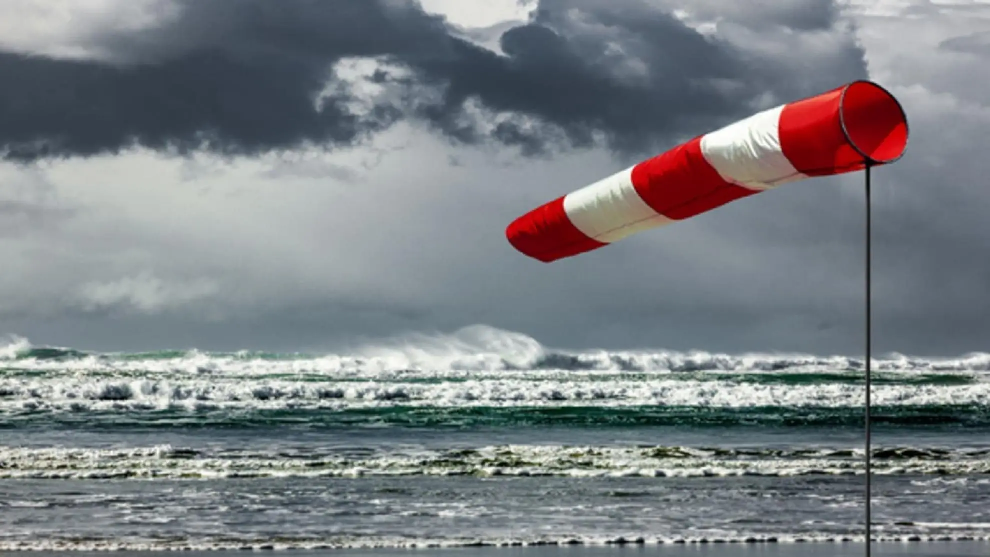 Alerte météo : Vents violents et fortes vagues attendus sur ces côtes