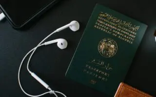 Diaspora algérienne : vers une baisse du tarif du passeport à l’étranger