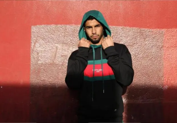 Anas, rappeur d’origine algérienne, victime d’un grave accident au Maroc