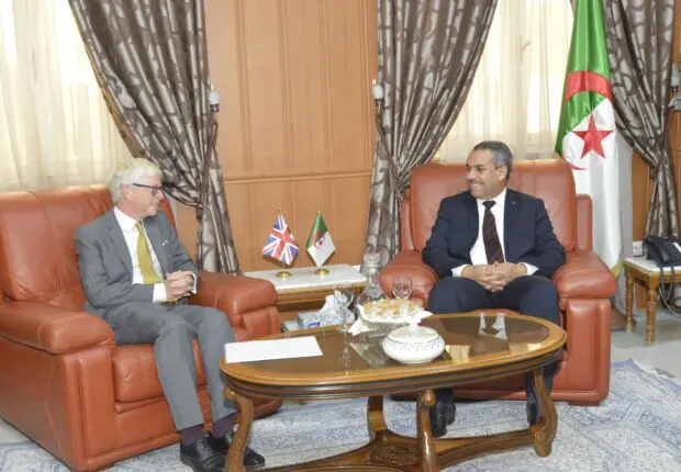 Algérie – Royaume-Uni : un nouveau programme pour développer l’anglais à l’école