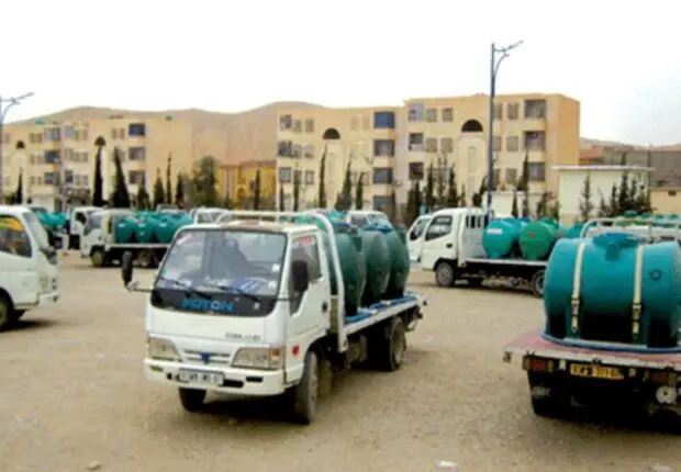 Eau des camions-citernes : l’APOCE tire la sonnette d’alarme