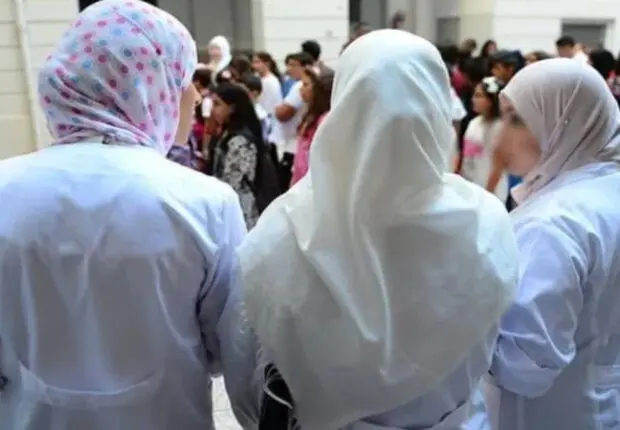 Salaires des enseignants intégrés : 82 000 contractuels concernés par un règlement imminent