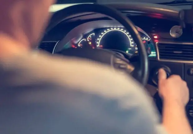 Trois personnes lourdement condamnées pour l’attaque violente d’un chauffeur VTC à Alger