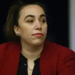 Sabrina Sebaïhi poursuit une ex-ministre française pour incitation à la haine contre les Algériens