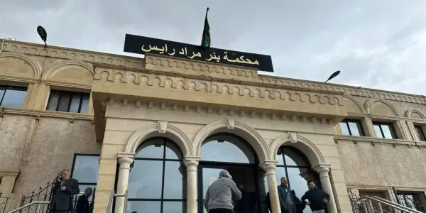 Peine de prison contre un jeune homme pour harcèlement d&rsquo;une étudiante dans un Cous