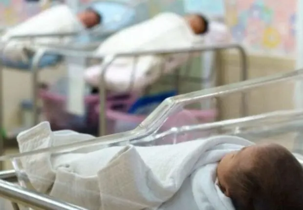 Ghardaïa : un événement rare marque le service maternité de l’hôpital Gueddi Bakir