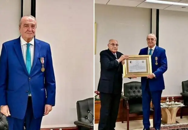 Le président Abdelmadjid Tebboune décerne l’Ordre du Mérite national à Amar Bendjama