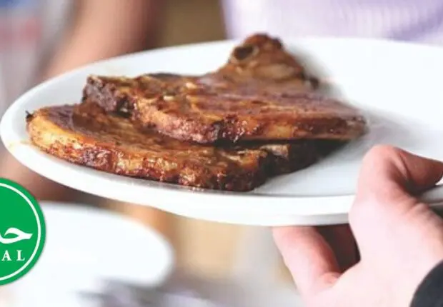 Viande halal dans les cafétérias scolaires au Canada : un choix d’inclusion qui crée le débat