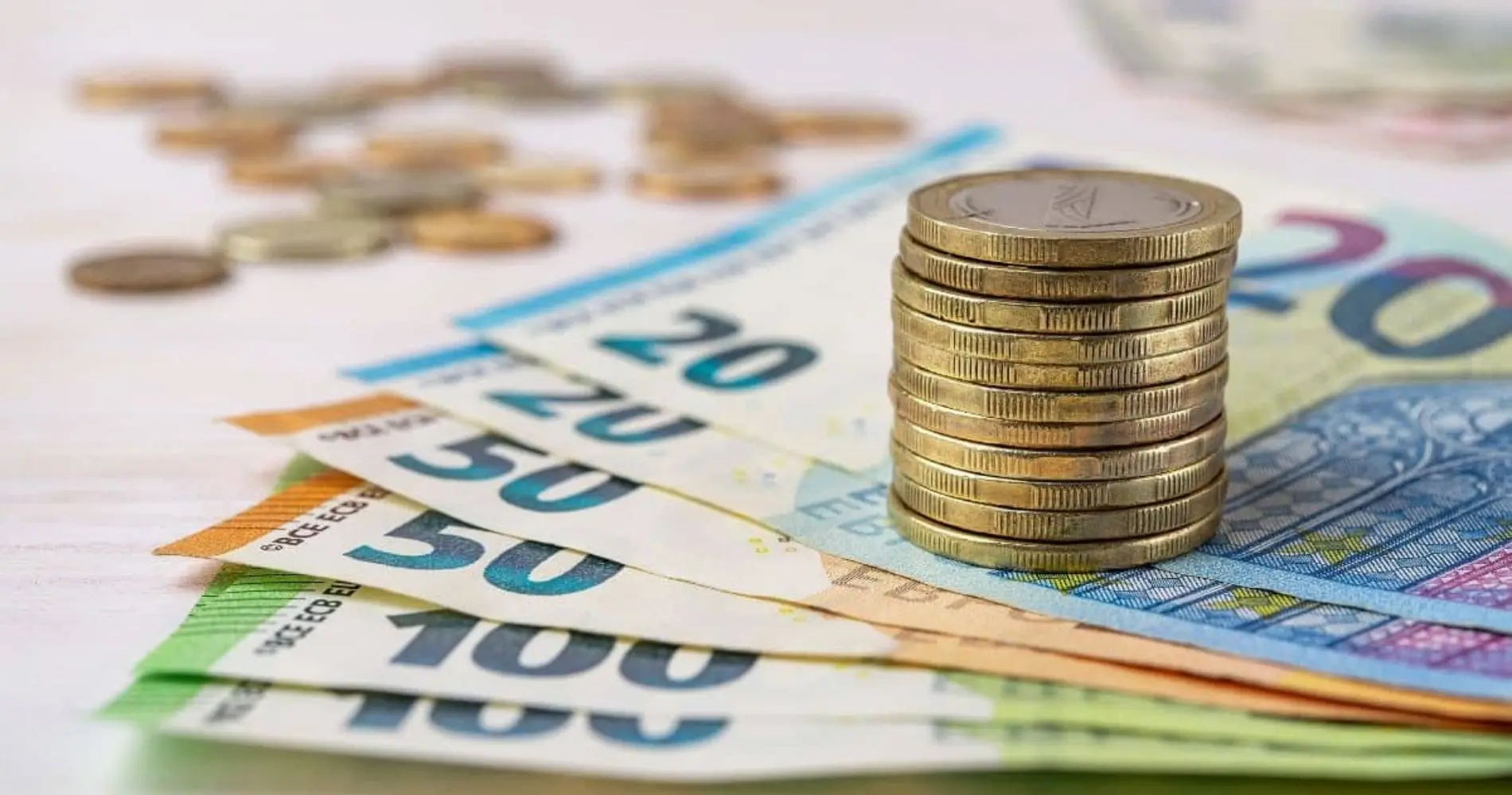 Nouvelle flambée de l’euro en Algérie : le marché noir des devises sous tension ce 2 septembre