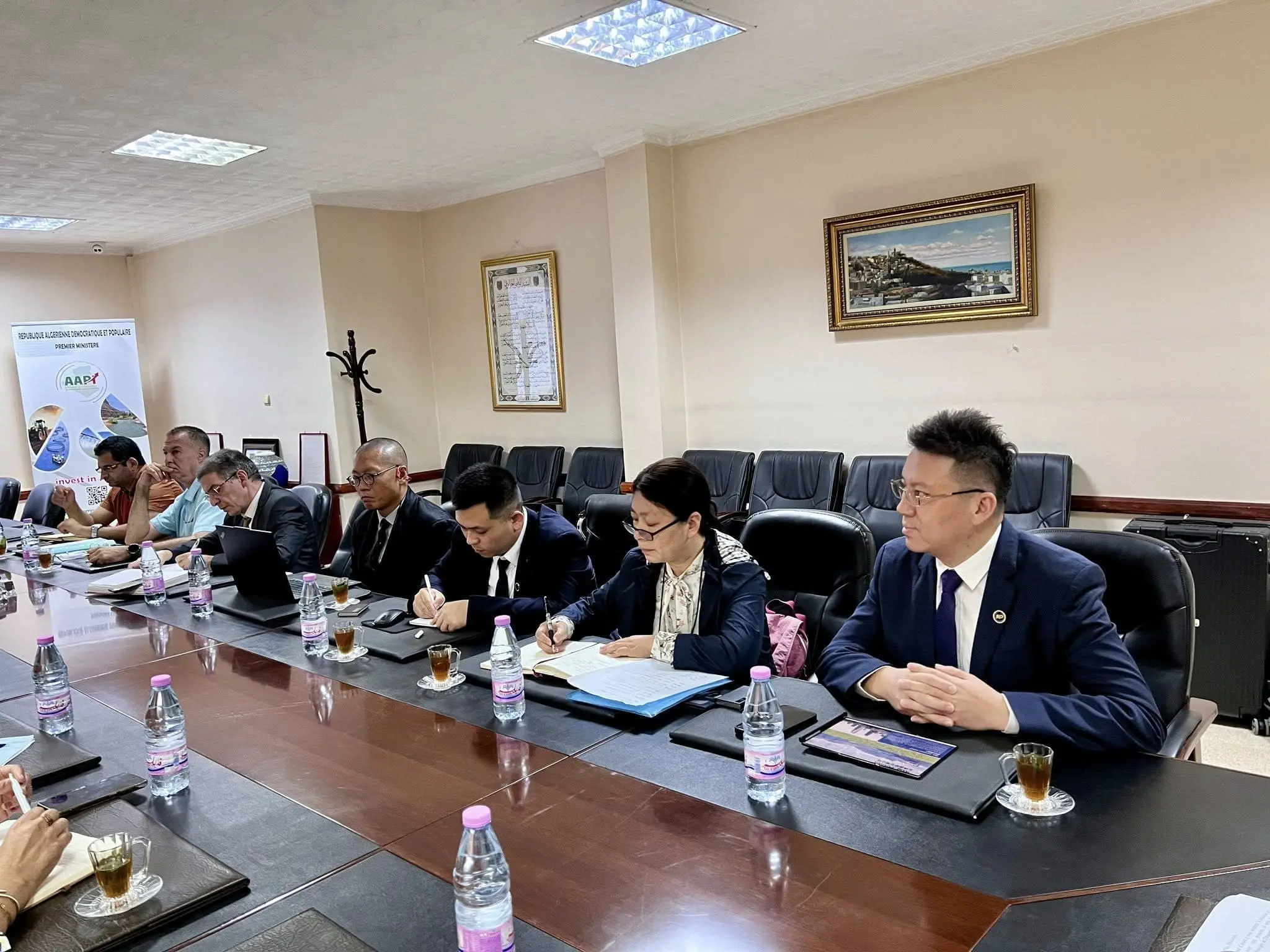 La Chine met 1,6 milliard $ sur la table pour un projet géant en Algérie