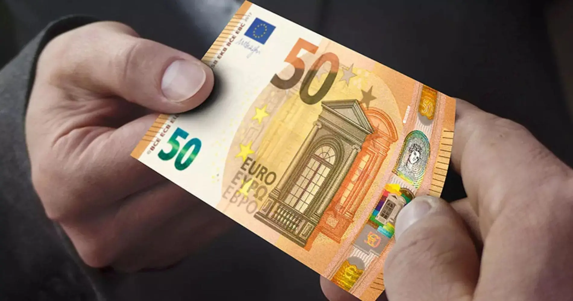 Après sa flambée sur le marché noir, l’euro se stabilise : voici ses nouveaux taux de change