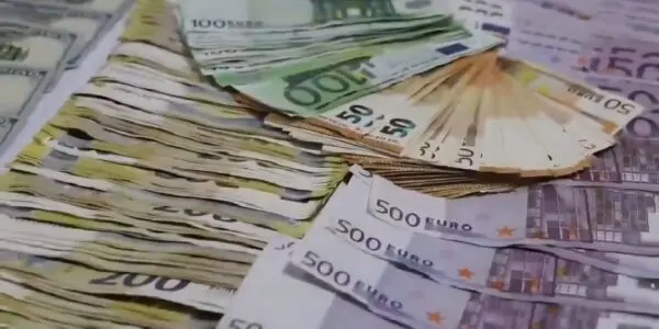 Tentative de contrebande record : près de 500 000 euros saisis à l’aéroport d’Alger