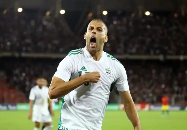 Islam Slimani continue son tour du monde et signe dans un 15ᵉ club