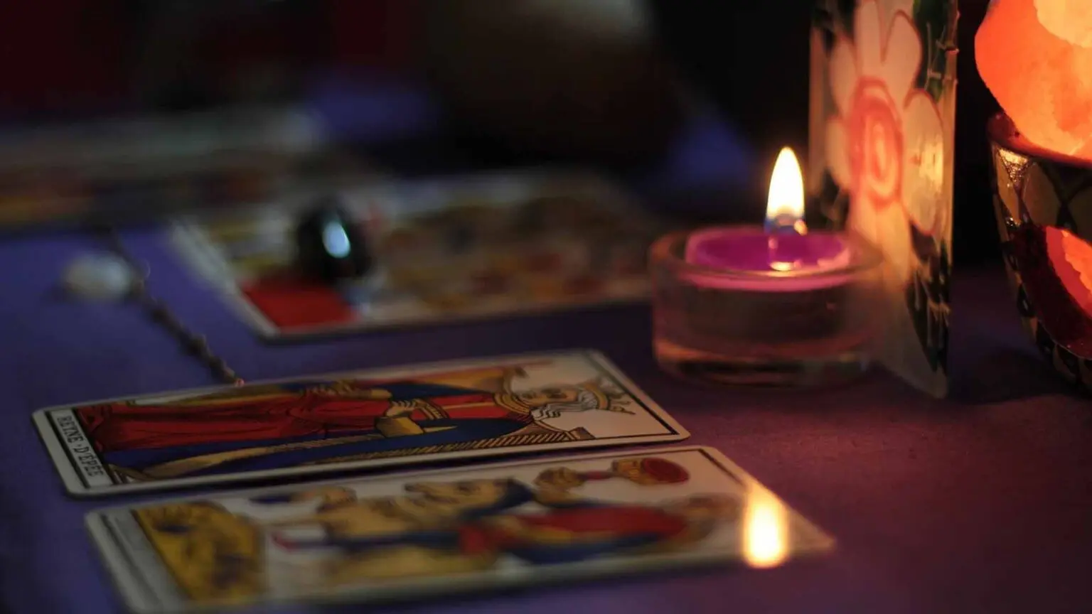 Il exploite des publications en ligne afin d’attirer ses victimes, un charlatan arrêté