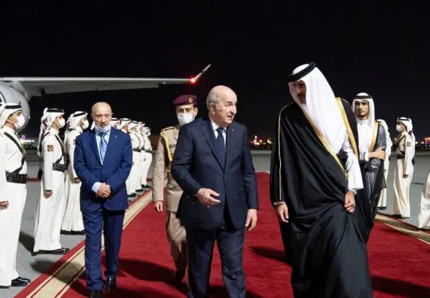 Tebboune s’entretient au téléphone avec l’Emir du Qatar