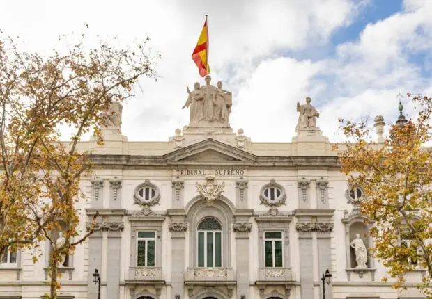 Corruption en Algérie : Lourdes peines requises contre des responsables espagnols