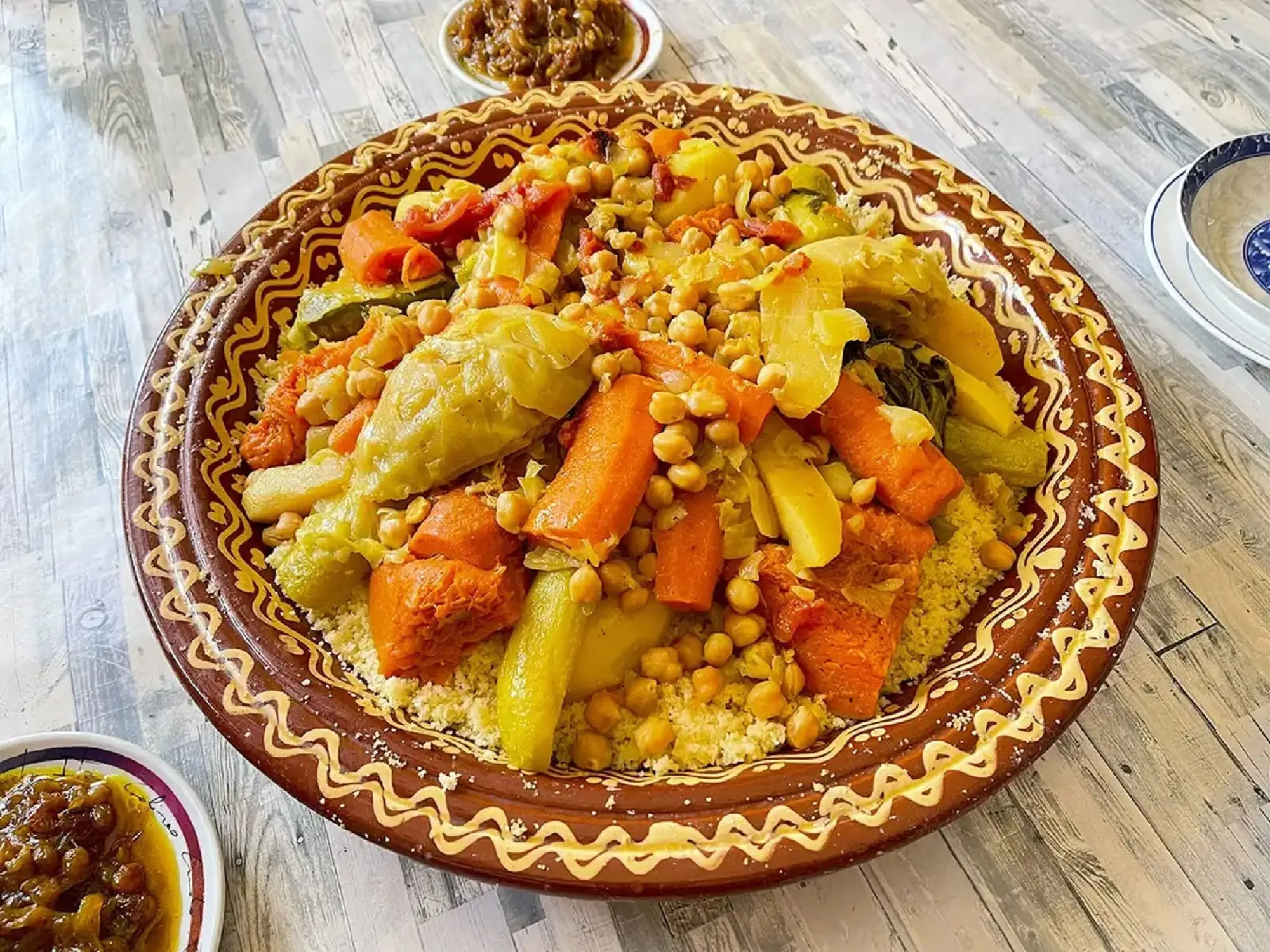 Où voyager pour bien manger en 2025 ? L’Algérie parmi les meilleures tables