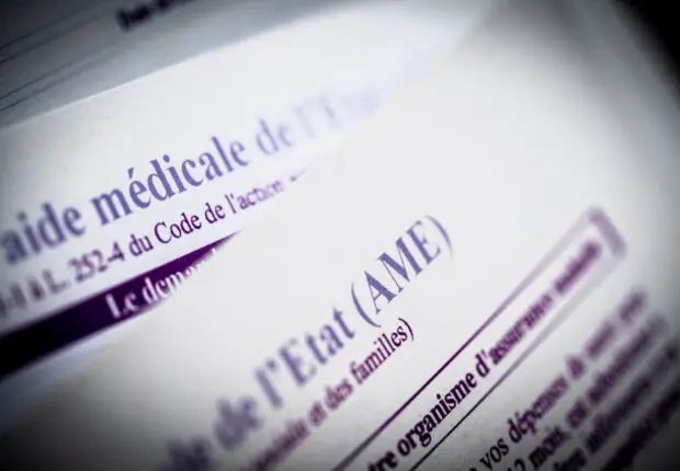 Immigration en France : le durcissement de l’AME suspendu au dernier moment