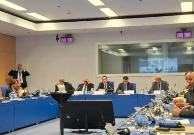 L’Algérie somme la France de rendre publiques les archives des essais nucléaires