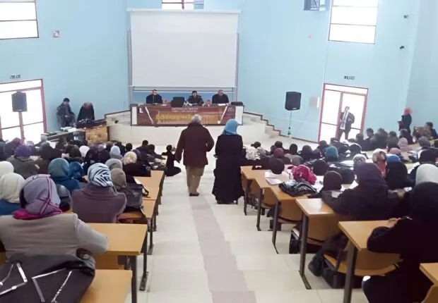 Le MESRS avertit les étudiants : 0/20 et exclusion si vous faites cela