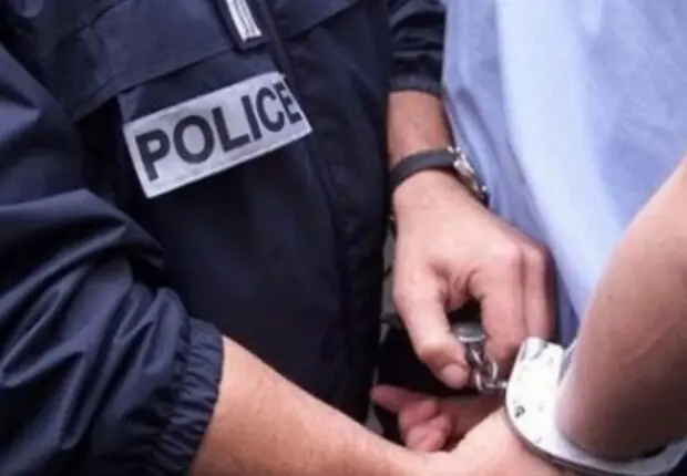 Vol sous la menace à Alger : un récidiviste identifié grâce à une « vidéo virale »