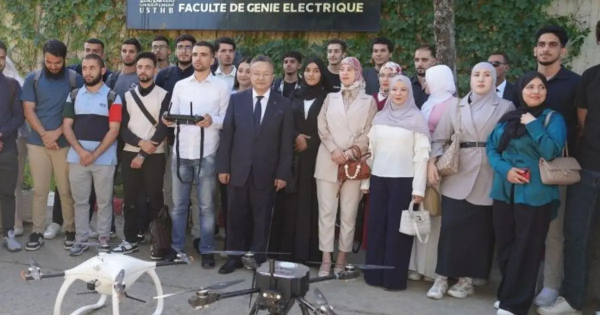 Une 1ʳᵉ en Algérie : Le MESRS lance un master « contrôle et brouillage des drones »
