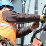 Sonelgaz révèle la raison surprenante de 525 coupures d’électricité dans cette wilaya