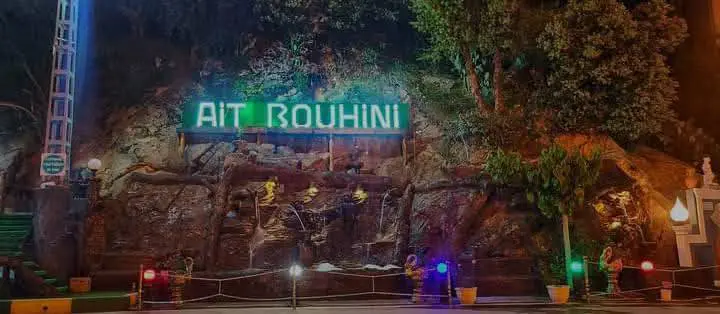 Ait Bouhini remporte le titre du village le plus propre de Tizi-Ouzou en 2025.