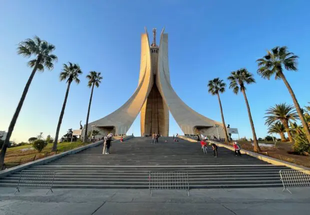 67 km de monorail, 8 balcons sur la mer… Les instructions de Tebboune pour métamorphoser Alger