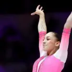 Kaylia Nemour décroche l’or aux Mondiaux de gymnastique 2025 de Jakarta : une 1re pour l’Algérie