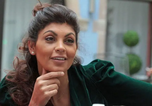 Nawell Madani visée par une enquête en France : on vous raconte ce qui s’est passé à Paris