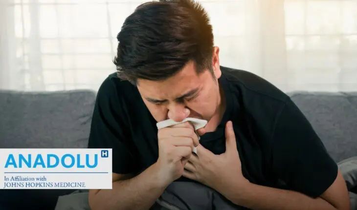 Homme malade de la bronchite