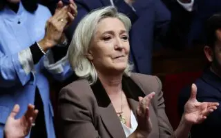 France – Algérie : le RN s’en prend à l’accord de 1968, l’Assemblée vote à une voix près