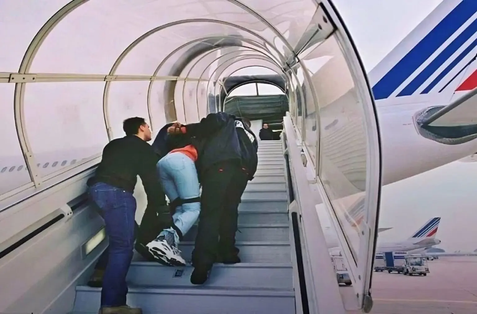 Expulsions en Europe : les Algériens, en tête des décisions d’éloignement au 2ᵉ trimestre 2025