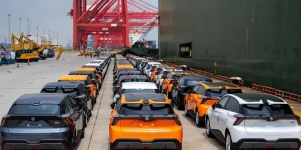 Voitures chinoises : Pékin impose de nouvelles restrictions à l’export dès le 1er janvier 2026