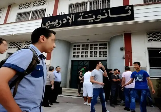 Élèves, parents, enseignants… le numéro 1111 peut sauver des vies