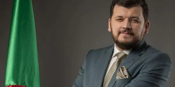 « Pour chaque arbre brûlé, nous en planterons dix », la promesse du ministre face aux incendies