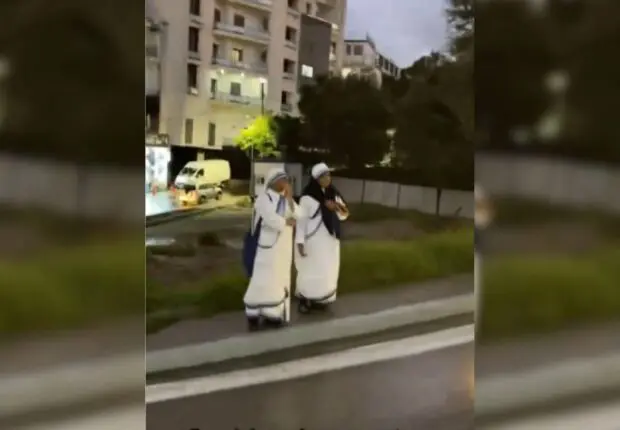 Ils aident des religieuses catholiques bloquées à Alger : leur geste salué sur la toile