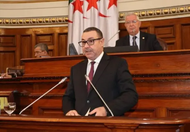 Le gouvernement accélère la transformation du secteur des transports : ce qu’a annoncé le ministre