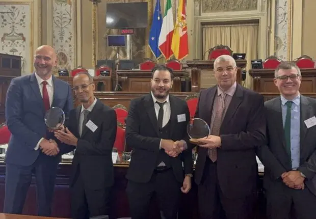 L’Université de Mascara remporte le prix euro-méditerranéen de l’entrepreneuriat jeunesse à Palerme